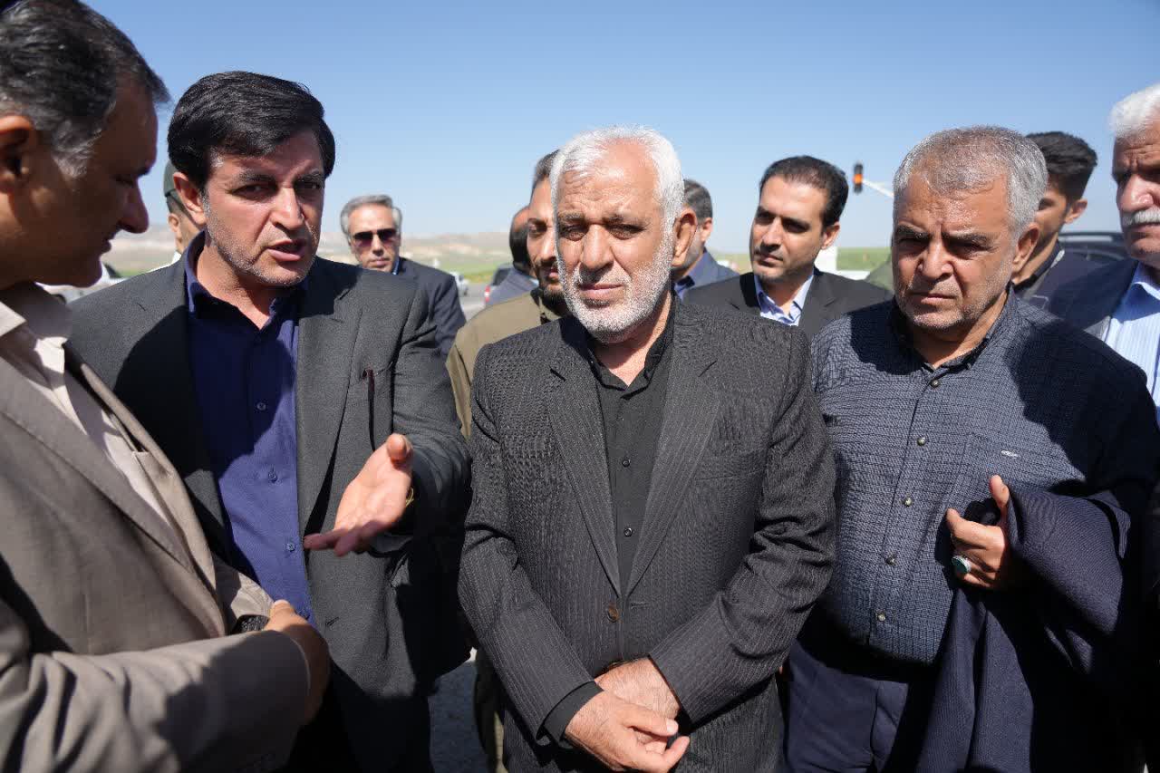 سفر چند ساعته استاندار لرستان به شهر بروجرد با افتتاح چند طرح و پروژه