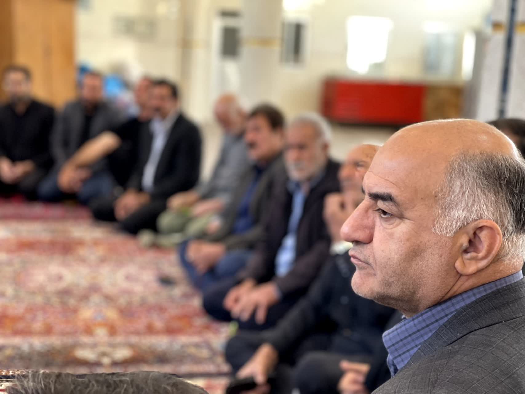 قدردانی معاون استاندار از همکاری اهالی روستاهای مسیر راهآهن دورود &#۸۲۱۱; بروجرد در اجرای طرح ملی قدردانی معاون استاندار از همکاری اهالی روستاهای مسیر راهآهن دورود &#۸۲۱۱; بروجرد در اجرای طرح ملی