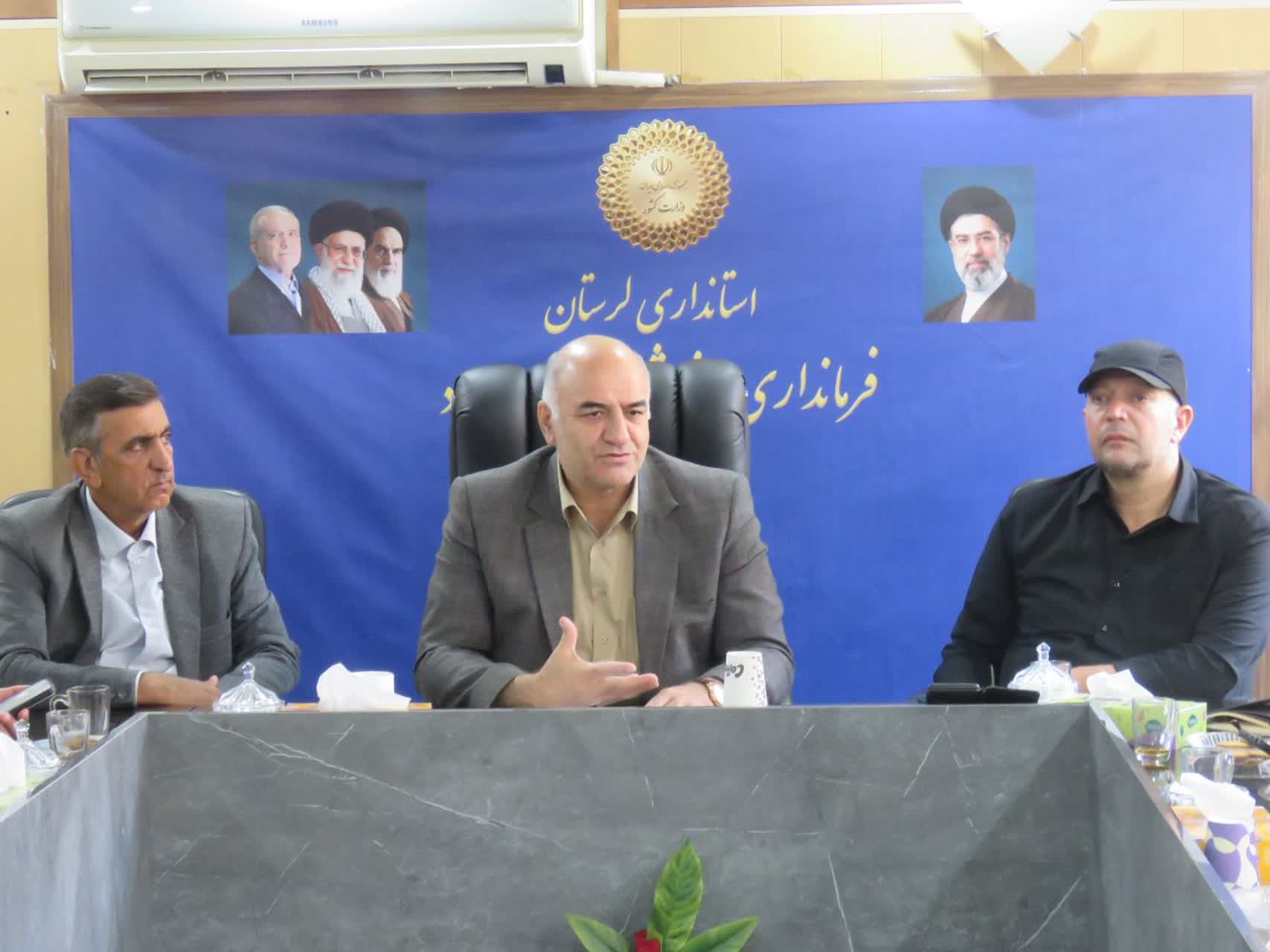 از تجلیل خبرنگاران تا دفاع از بروجرد؛ تأکید ولدی بر پاسخگویی مدیران و توسعه شهرستان