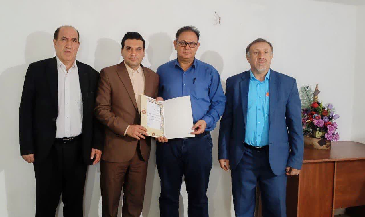 «مهدی زکیپور» قائم مقام انجمن پایگاههای خبری لرستان شد «مهدی زکیپور» قائم مقام انجمن پایگاههای خبری لرستان شد